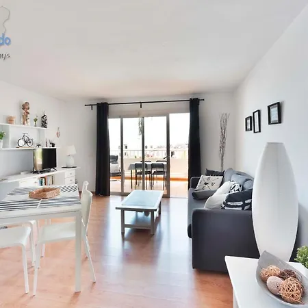 Apartment T239 - Black & White